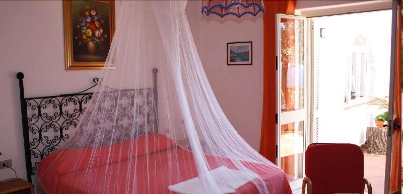 Hotel Punto Azzurro Forio di Ischia エクステリア 写真
