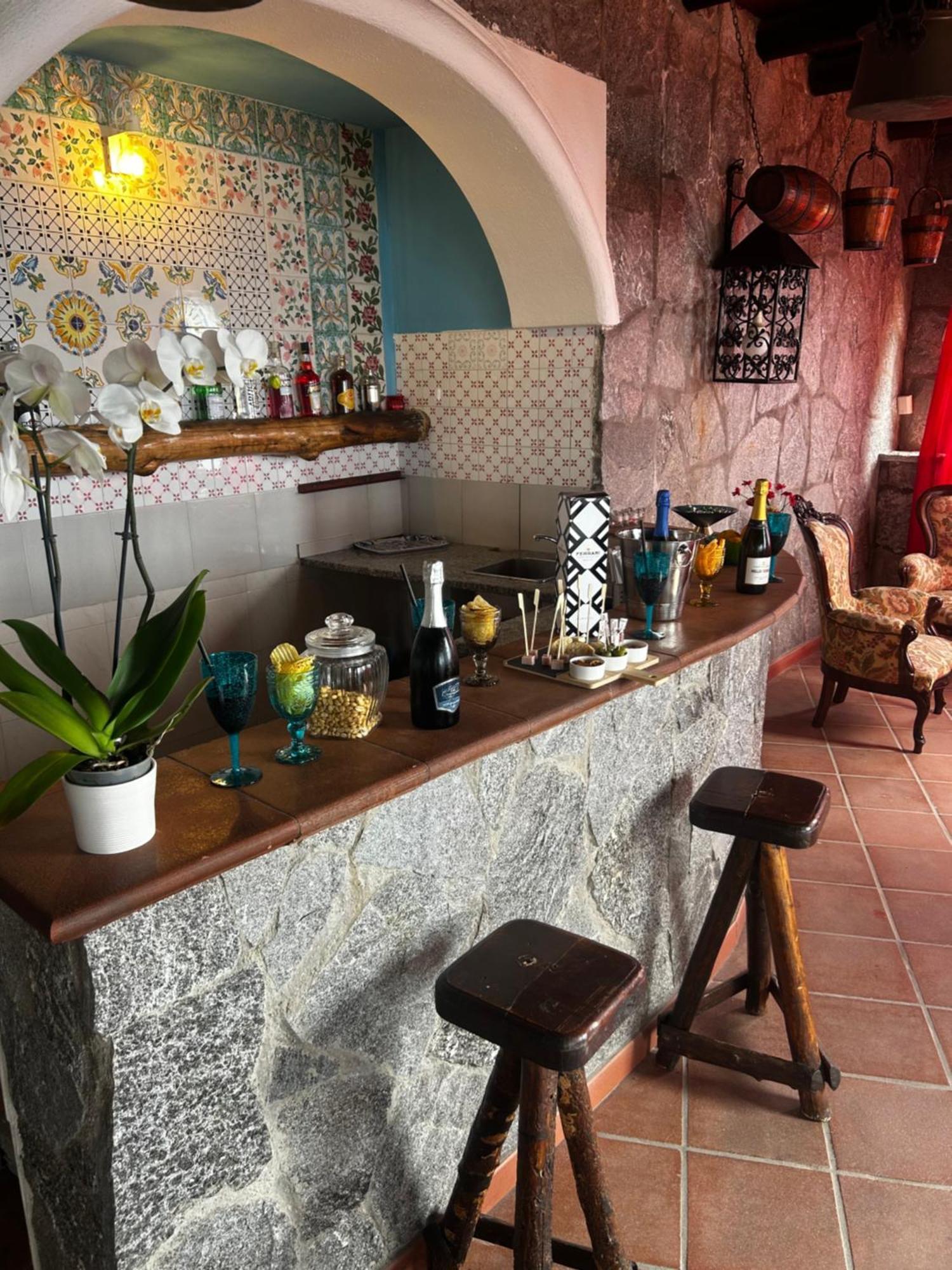 Hotel Punto Azzurro Forio di Ischia エクステリア 写真
